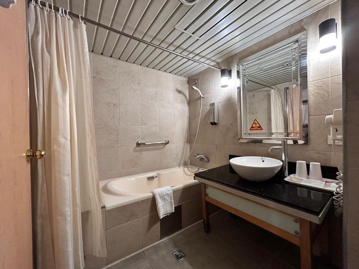 Guide Hotel Zhongli Zhongzheng Taoyuan Eksteriør bilde