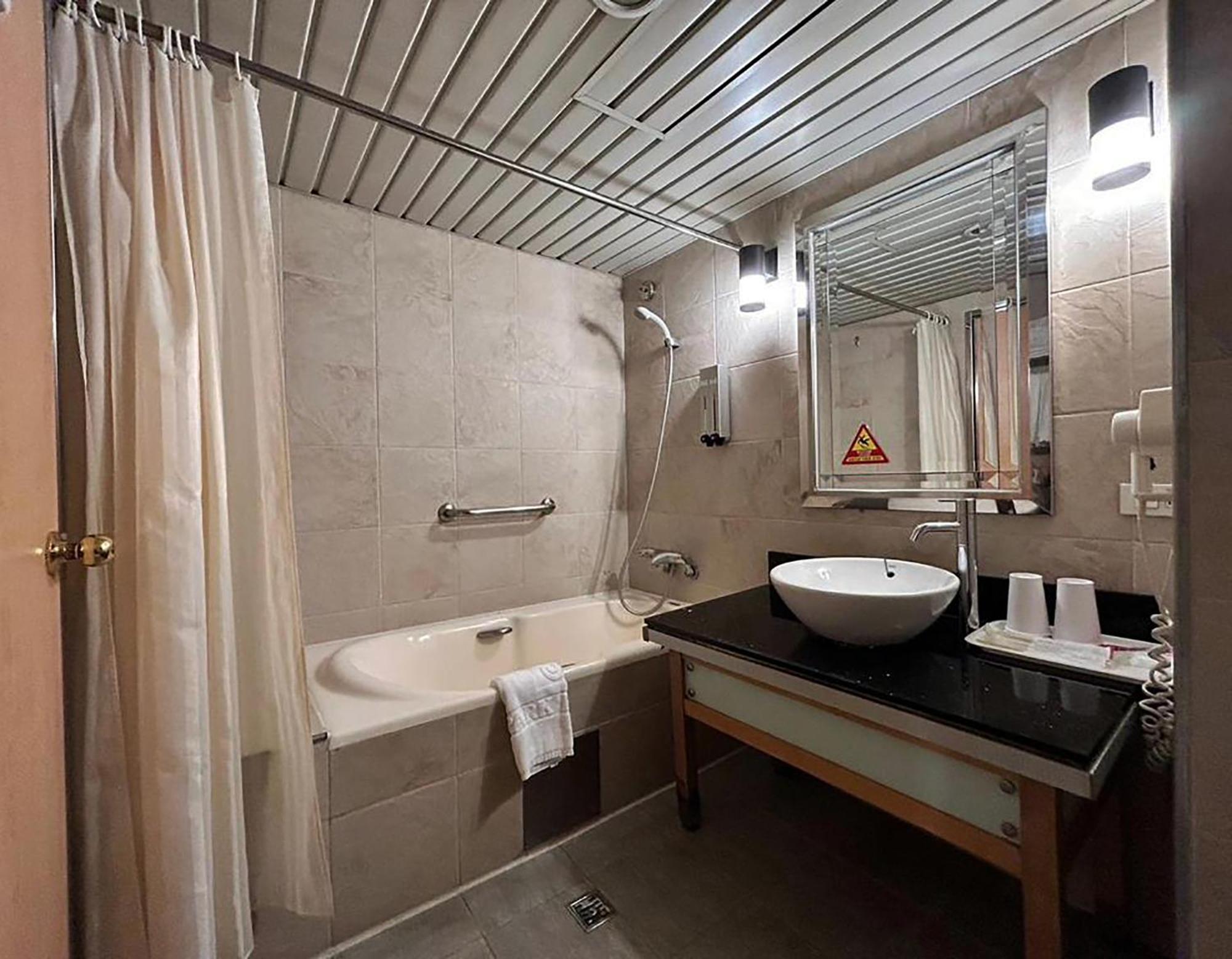 Guide Hotel Zhongli Zhongzheng Taoyuan Eksteriør bilde
